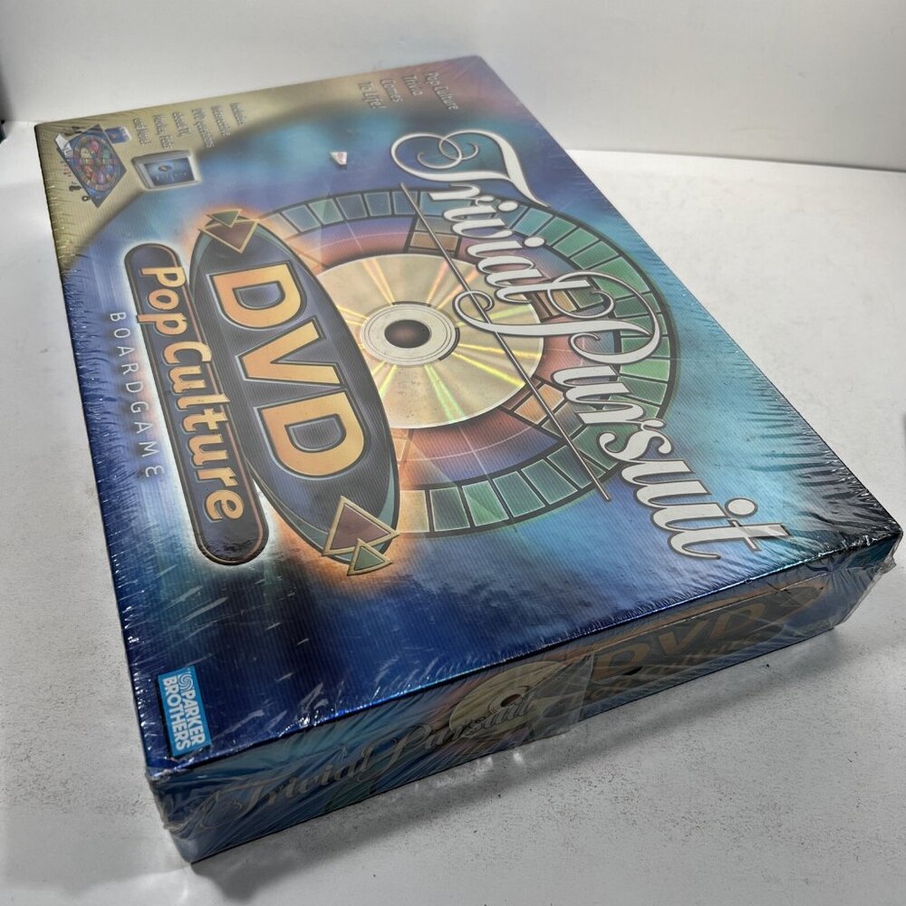 Trivial Pursuit Pop Culture Edition (DVD Board Game+ Interactive Q & A) NEW - Picture 3 of 4